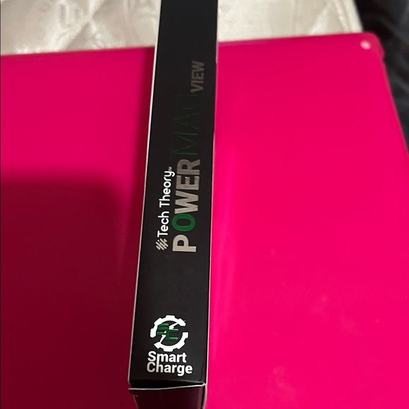 Theory PowerMag View Wireless Charger - Black Floral - Picture 5 of 5